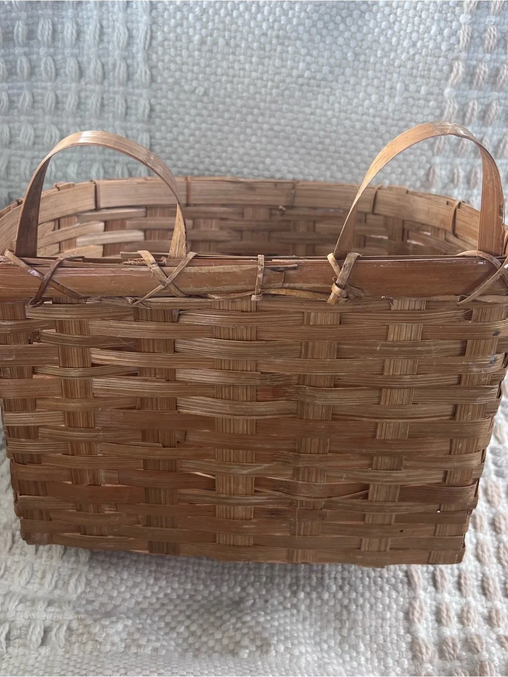 Handcrafted Seashell Accent Woven Straw Basket - Tan